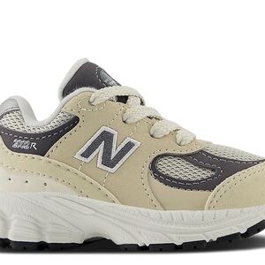 New Balance Kids' Beige and Dark Gray Sneakers
